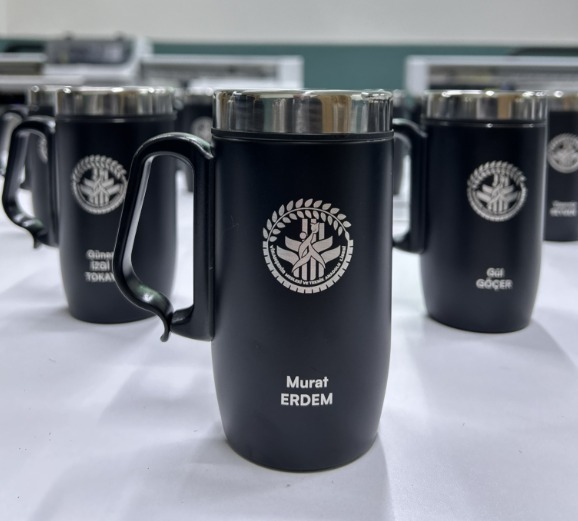 240 ML Kulplu Termos Bardak 123